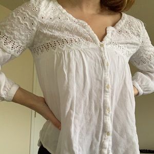 American Eagle white lace longsleeve